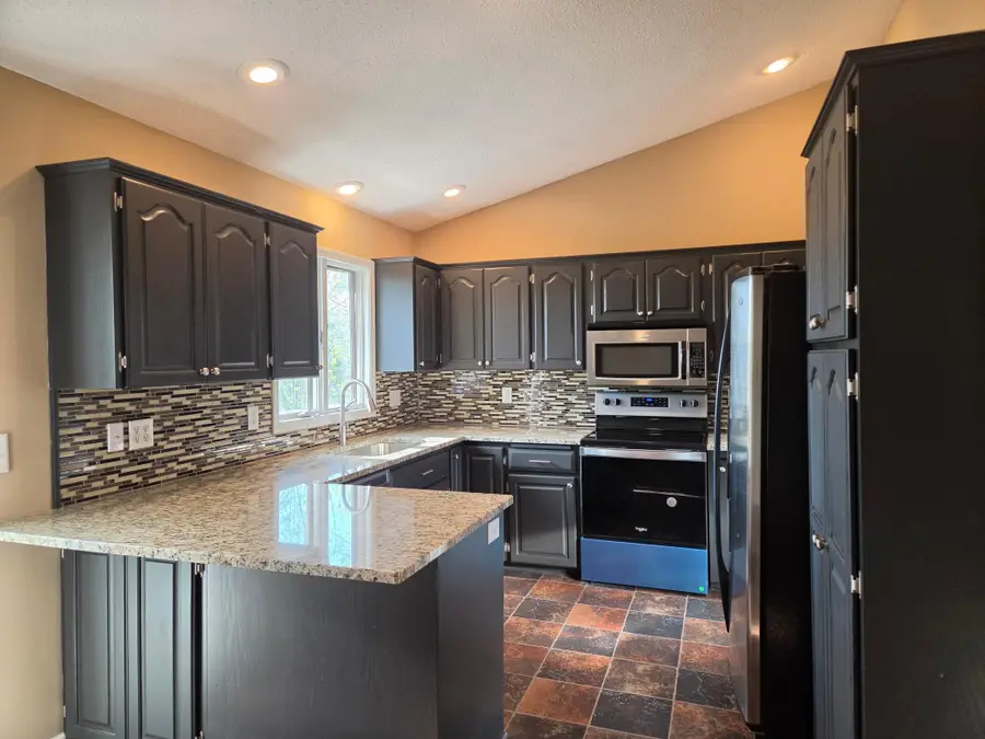 707 W Welco Drive, Montgomery, MN 56069 - #3