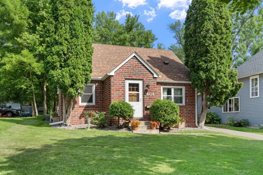 404 4th Avenue Nw, Buffalo, MN 55313 - #3