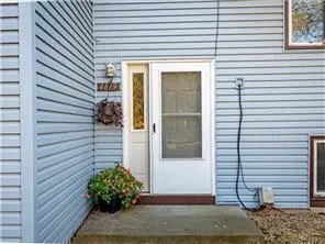 4819 Grenwich Way N, Oakdale, MN 55128 - #2