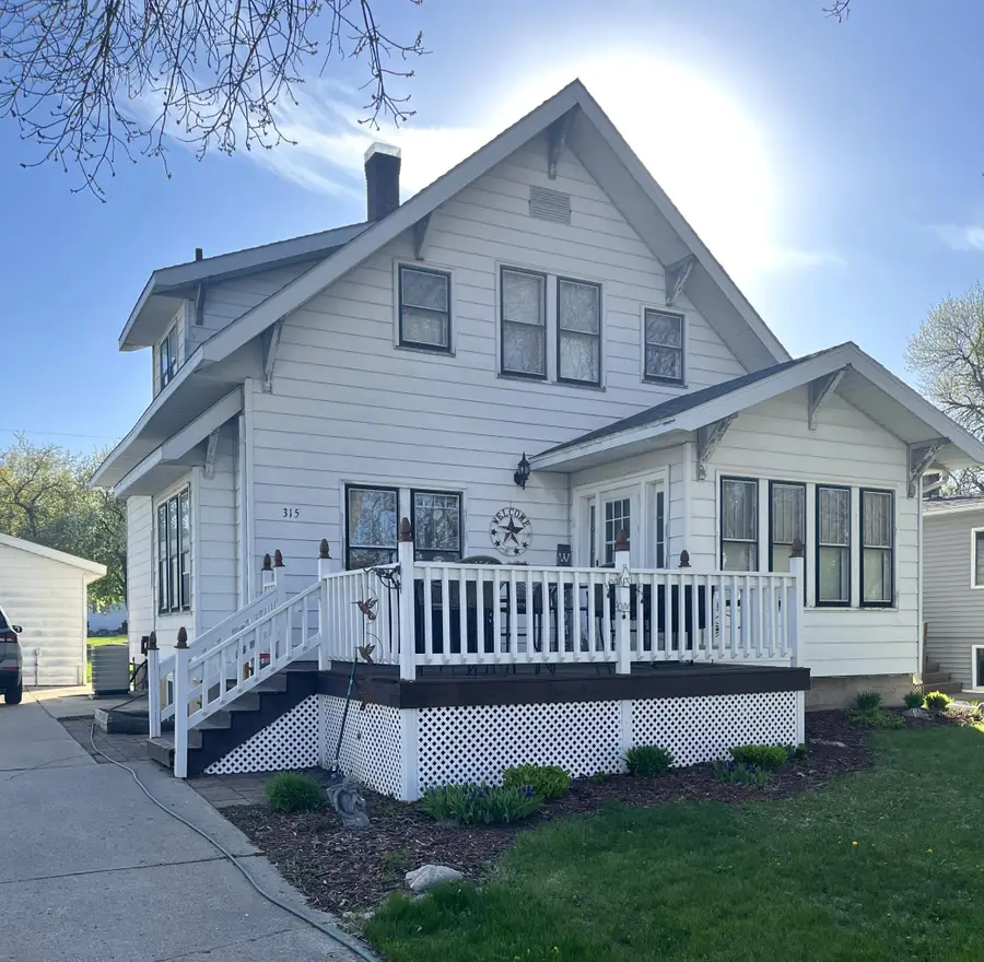 315 1st Street Se, Clara City, MN 56222 - #2