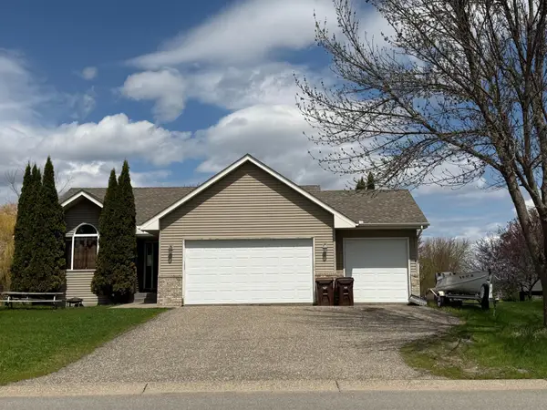 820 6th Street Nw, Maple Lake, MN 55358