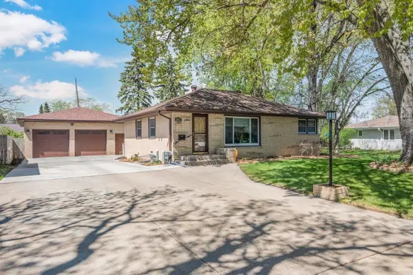 3632 Roosevelt Street Ne, Saint Anthony, MN 55418