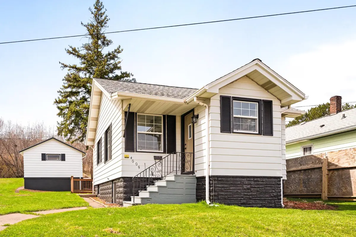 4005 W 9th Street, Duluth, MN 55807 - #1
