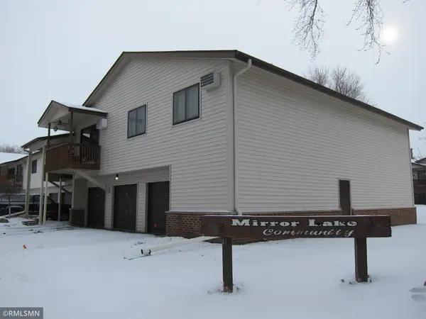 4004 Foss Road #102, Saint Anthony, MN 55421