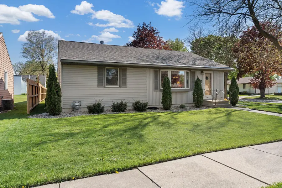 1900 5th Avenue Se, Austin, MN 55912 - #2