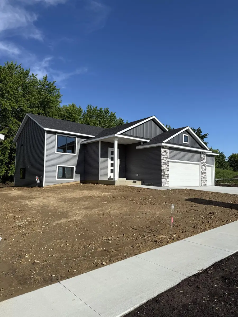 1150 Petersen Court Nw, Stewartville, MN 55976 - #2