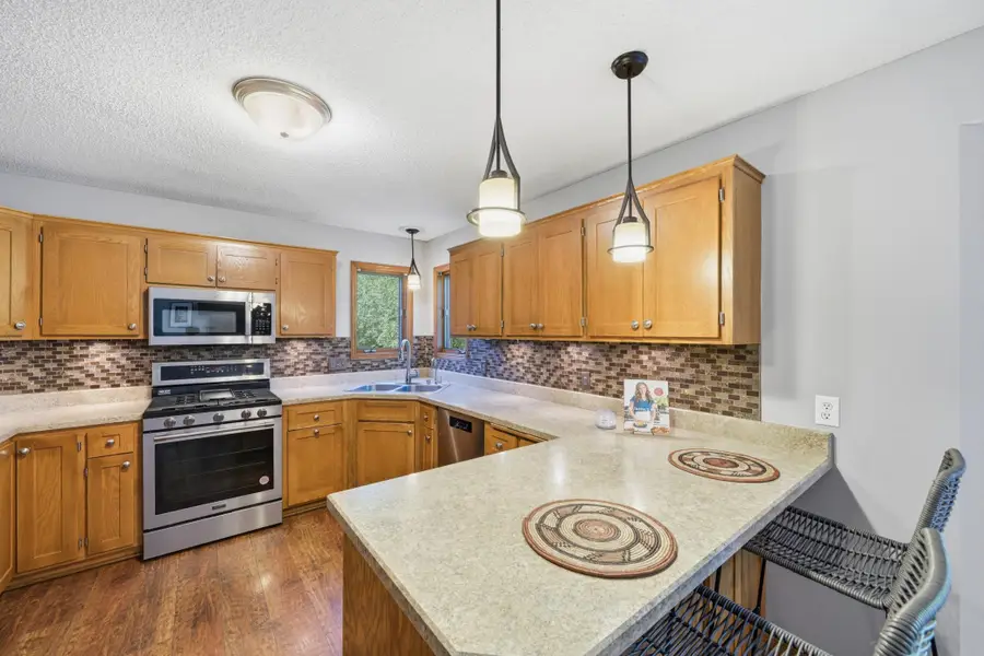 13476 Granada Avenue, Apple Valley, MN 55124 - #2