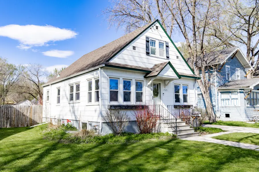 1525 4th Avenue S, Fargo, ND 58103 - #3
