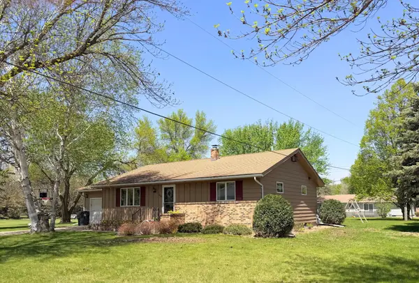 350 Park Street, Walnut Grove, MN 56180