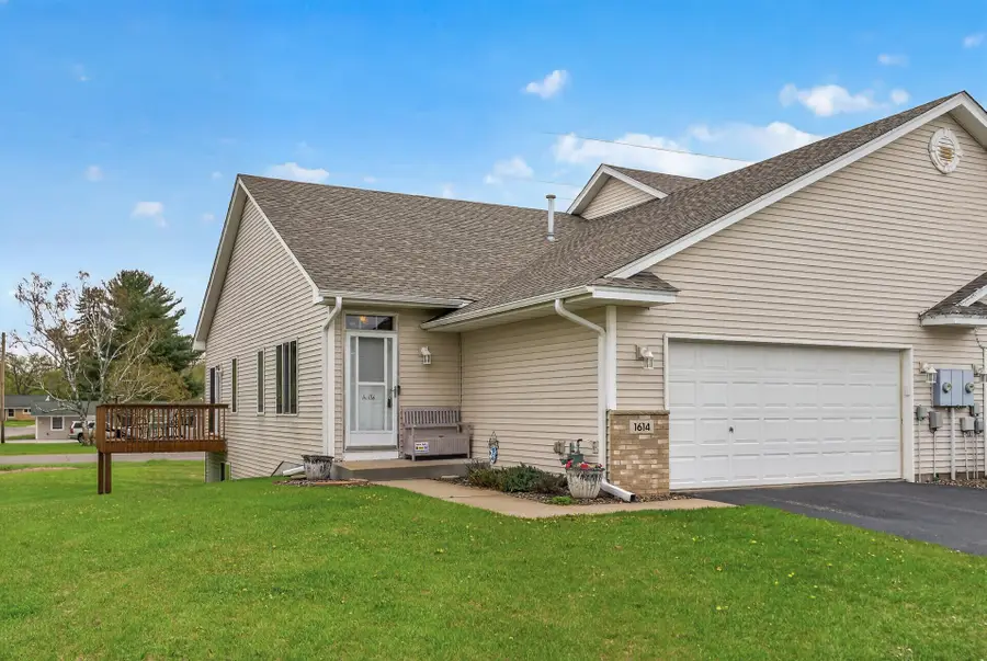 1614 15th Avenue N, Princeton, MN 55371 - #2