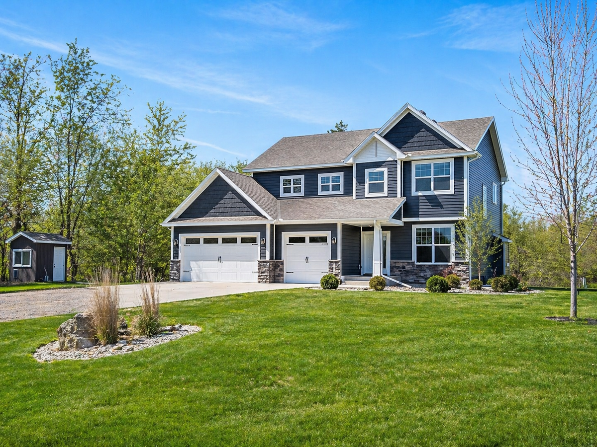 19200 County Road 40, Belle Plaine, MN 56011 - #1