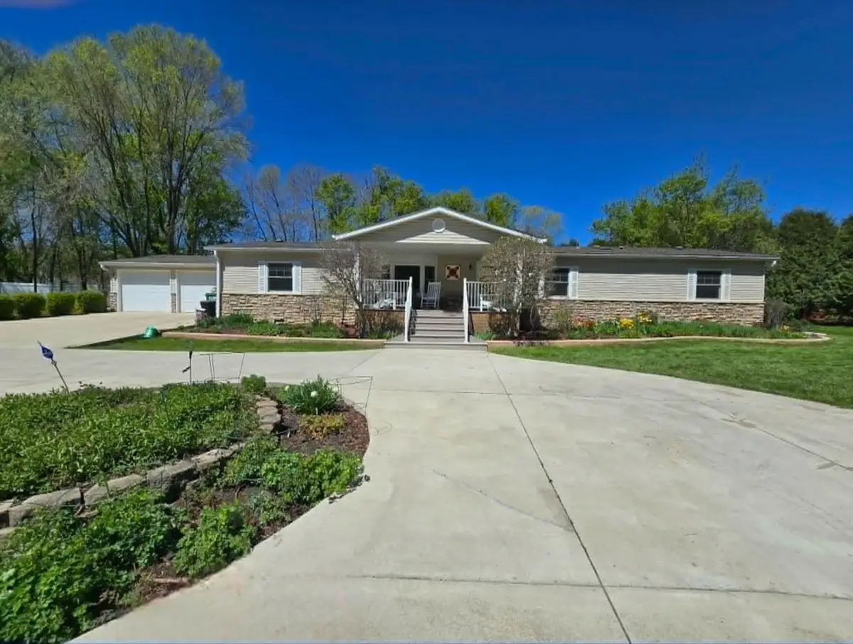 324 W 7th Street, Litchfield, MN 55355 - #1