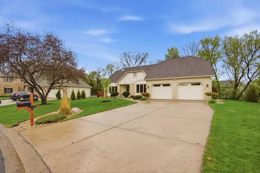 13220 38th Avenue N, Plymouth, MN 55441 - #3