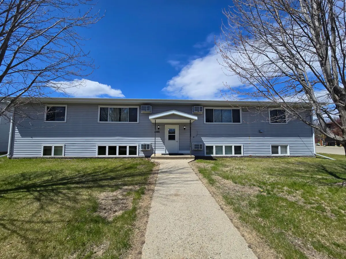 1240 Jackson Avenue #401, Detroit Lakes, MN 56501 - #1