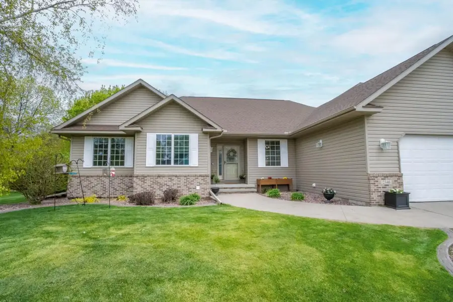 2346 Abbywood Lane, North Mankato, MN 56003 - #3
