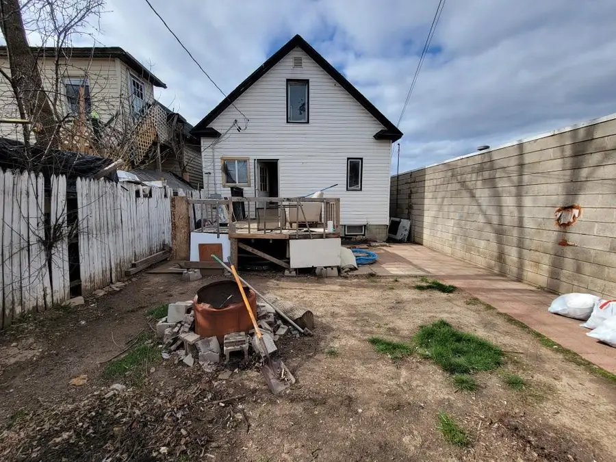 140 W Howard Street, Hibbing, MN 55746 - #2