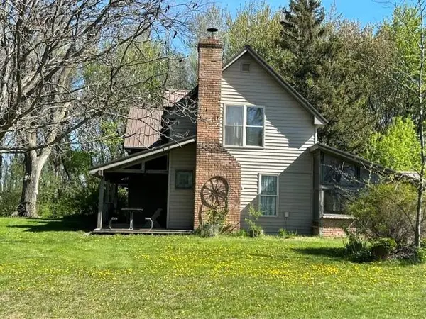 25660 330th Avenue, Westbrook, MN 56183