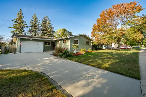 908 11 1/2 Street Sw, Rochester, MN 55902