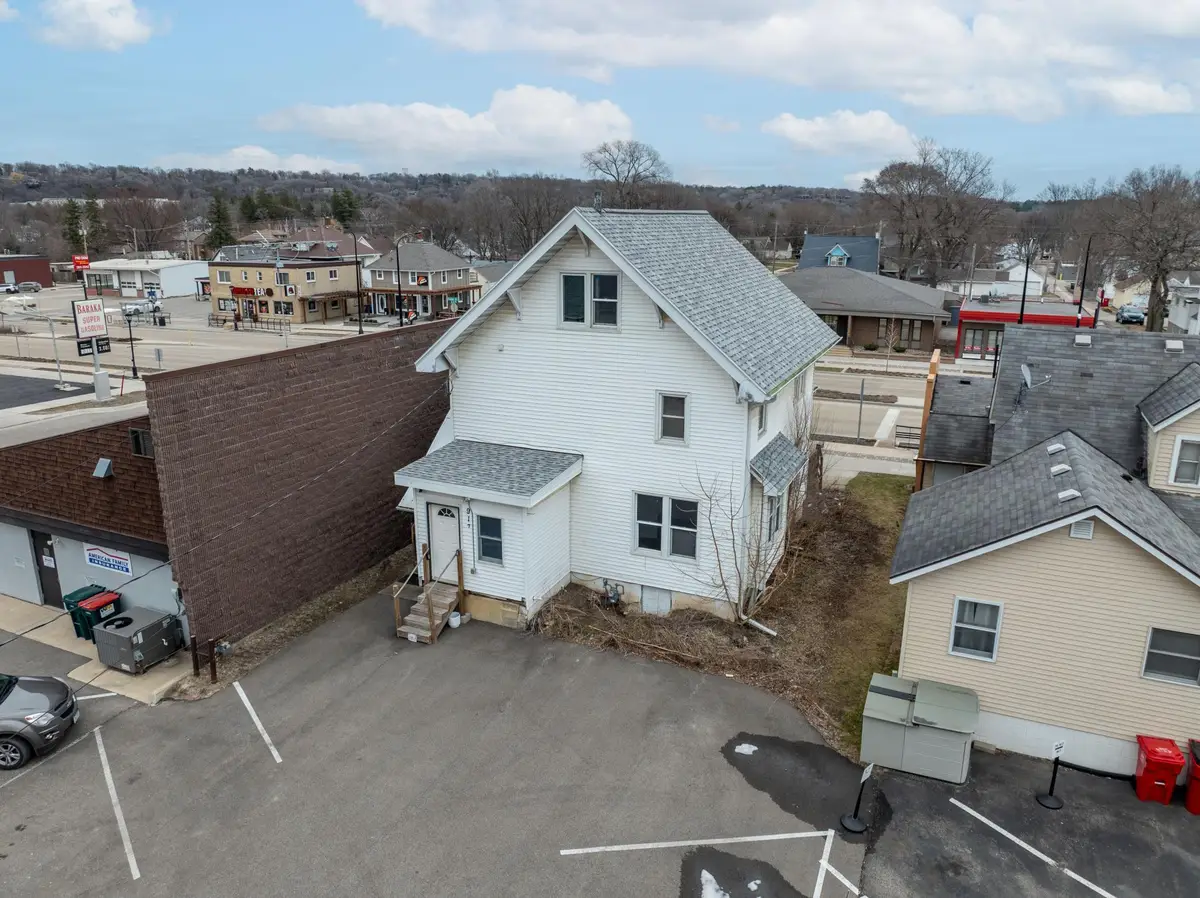 917 Broadway Avenue N, Rochester, MN 55906 - #1