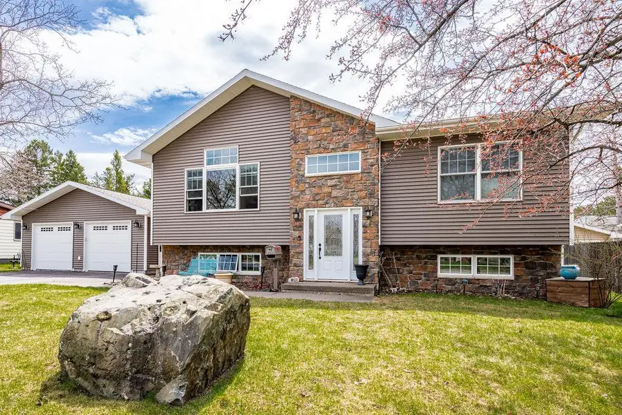 412 Agate Street, Cloquet, MN 55720 - #2