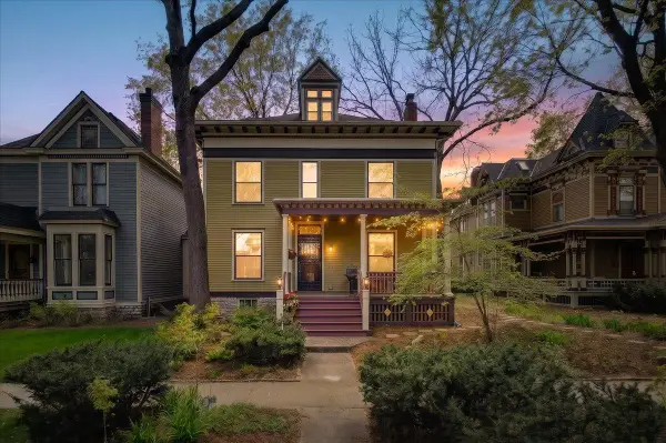 416 Laurel Avenue, Saint Paul, MN 55102