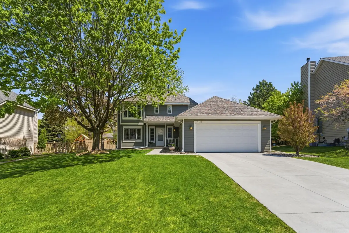 8655 Shepherd Way, Eden Prairie, MN 55347 - #1