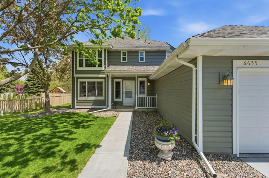 8655 Shepherd Way, Eden Prairie, MN 55347 - #3