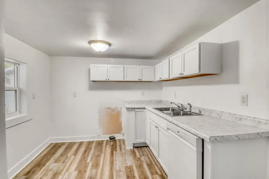 1001 28th Street N, Fargo, ND 58102 - #3