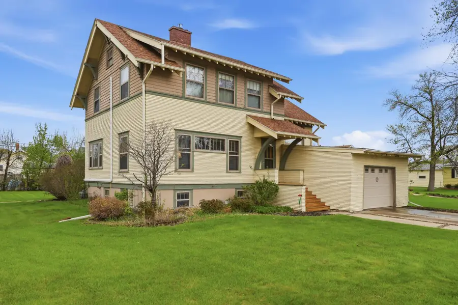 404 2nd Avenue Ne, Hillsboro, ND 58045 - #2