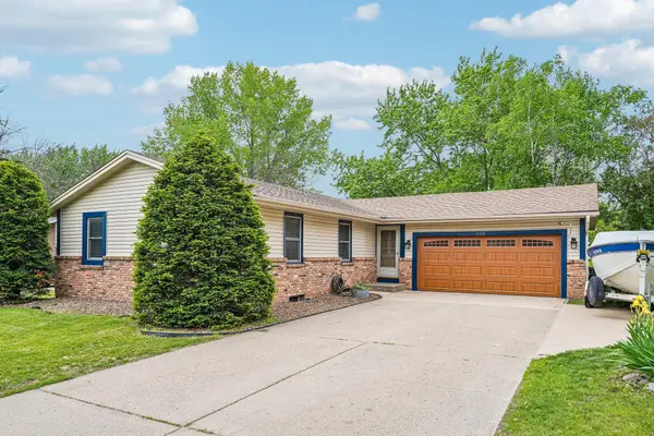 14725 Dory Court, Apple Valley, MN 55124