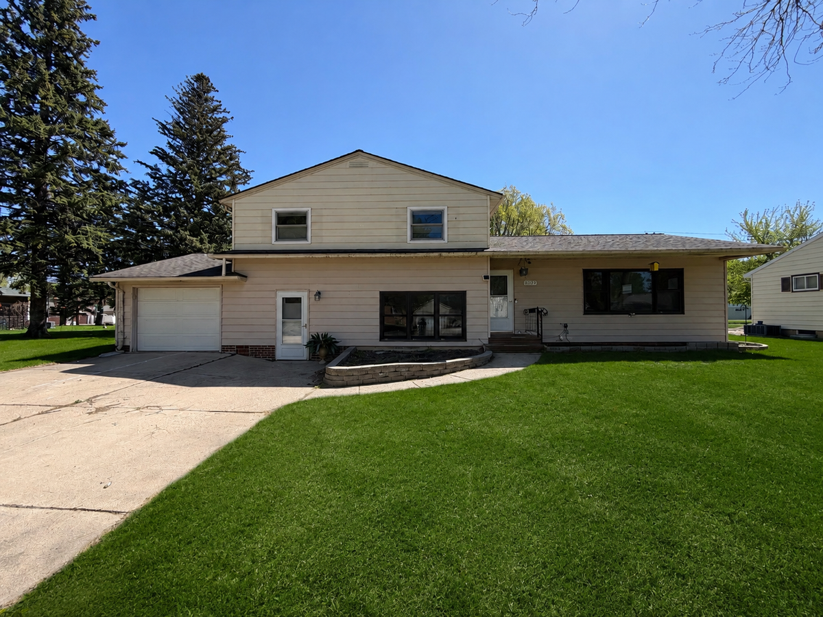 3029 Oak Avenue, Slayton, MN 56172 - #1