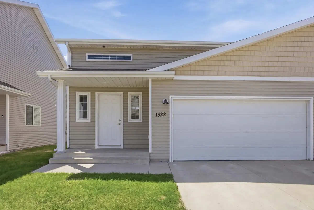 1322 Westport Beach Way, West Fargo, ND 58078 - #1