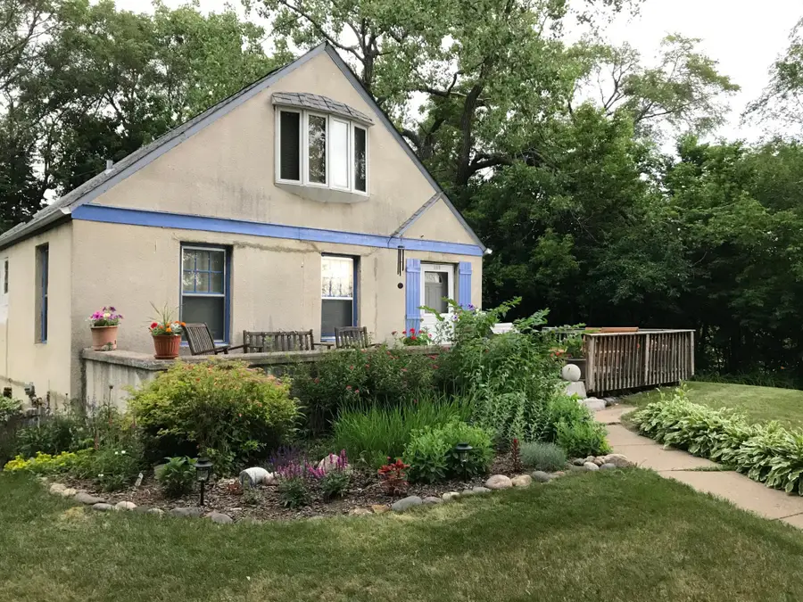 1103 Loeb Street, Saint Paul, MN 55117 - #2