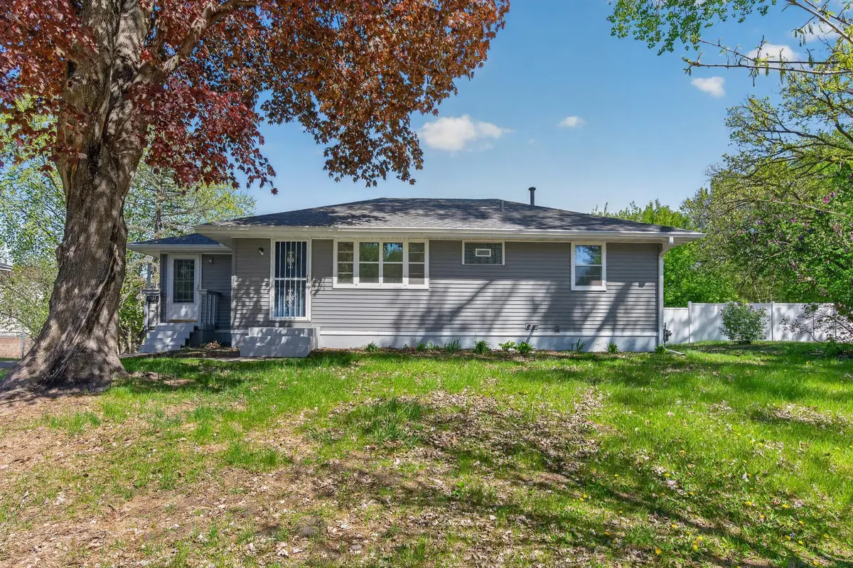 5932 Perry Avenue N, Crystal, MN 55429 - #1