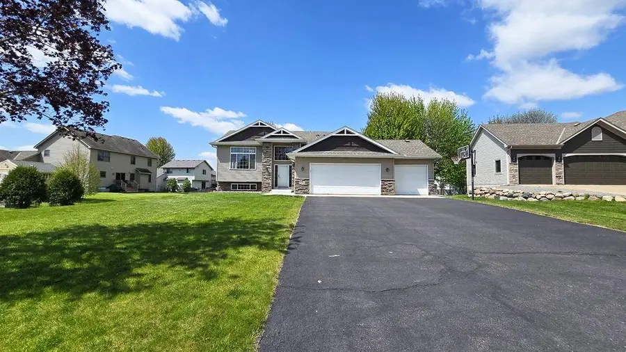 4065 Jasmine Court Ne, Saint Michael, MN 55376 - #2