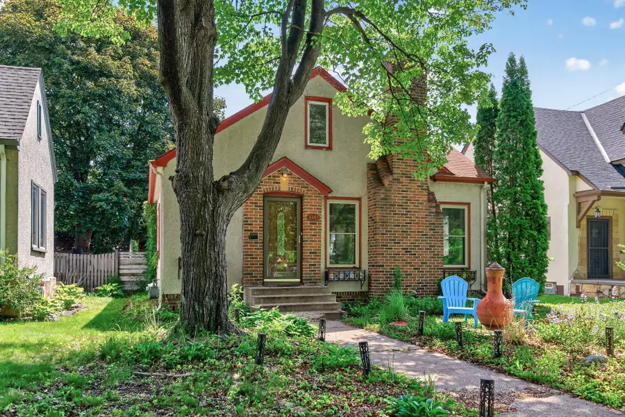 3342 Xerxes Avenue N, Minneapolis, MN 55412 - #2