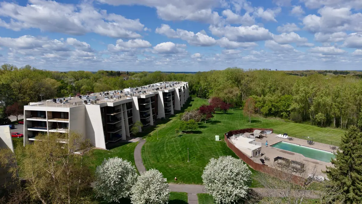2455 Londin Lane E #219, Maplewood, MN 55119 - #1