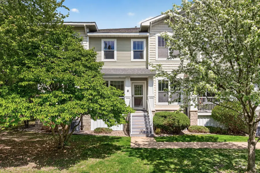 1240 County Road D E #10, Maplewood, MN 55109 - #3