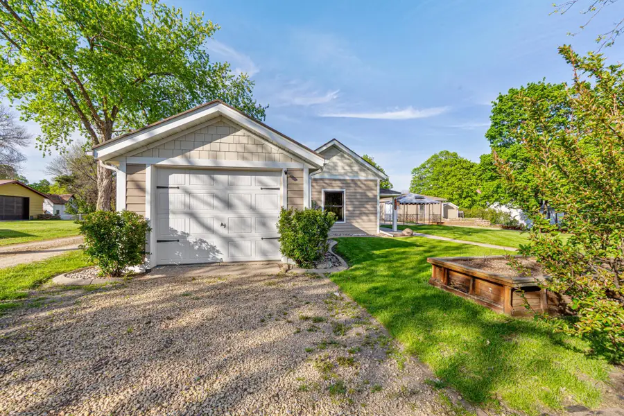 311 Wabasha Street, Saint Peter, MN 56082 - #2