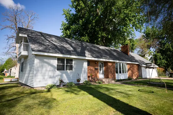 520 8th Street, Farmington, MN 55024