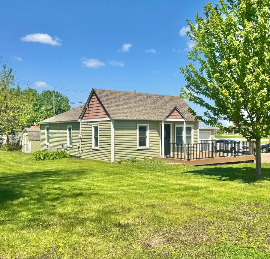 110 Red Wing Avenue S, Red Wing, MN 55066 - #2