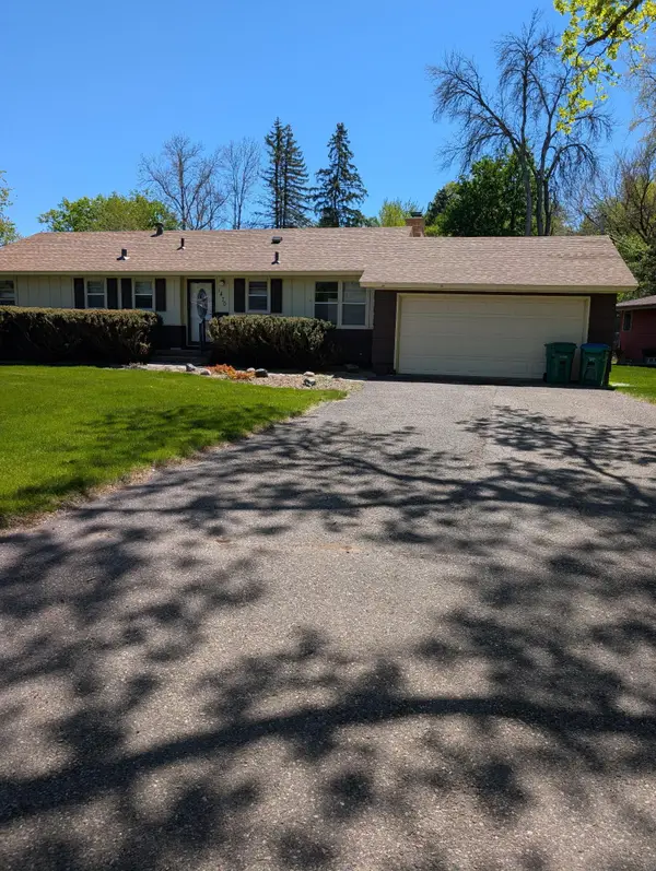 1470 Independence Avenue S, Saint Louis Park, MN 55426