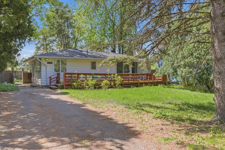 1122 County Road C E, Maplewood, MN 55109 - #2