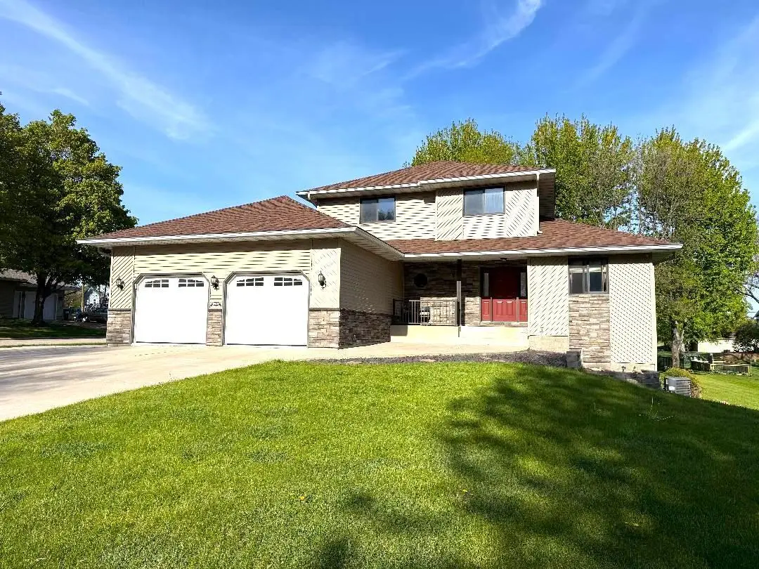 220 4th Avenue Nw, Lonsdale, MN 55046 - #1