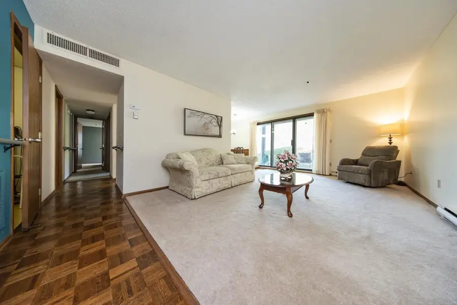 723 Larpenteur Avenue E #723A, Maplewood, MN 55117 - #2