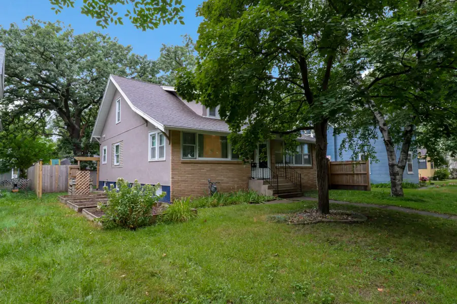 221 3rd Avenue Ne, Saint Cloud, MN 56304 - #3