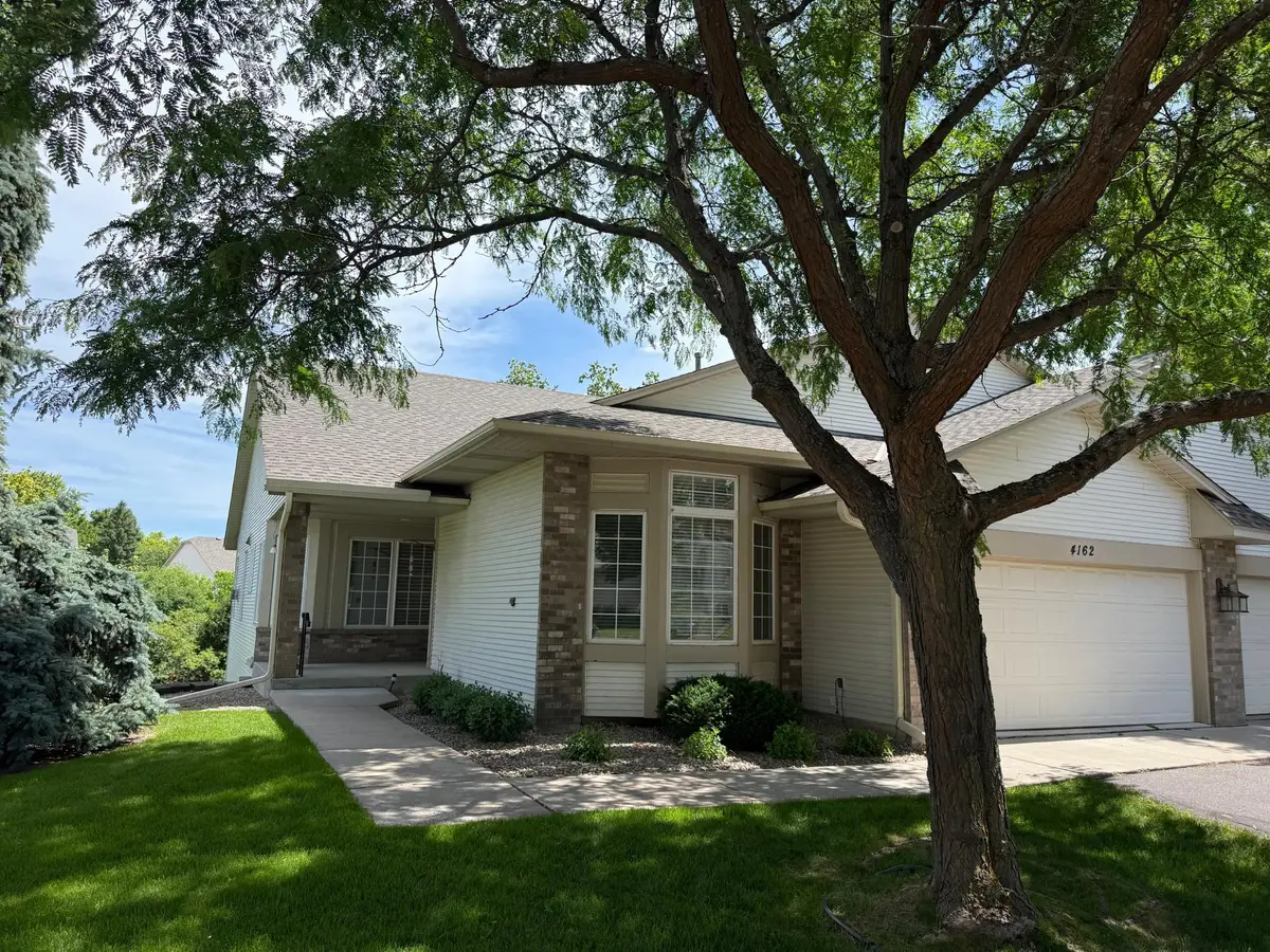 4162 N Black Oaks Ln N, Plymouth, MN 55446 - #1