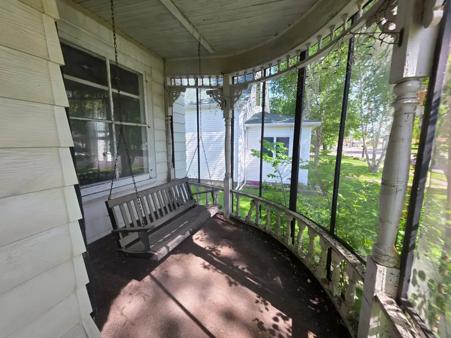 844 S 1st Avenue, Gibbon, MN 55335 - #3