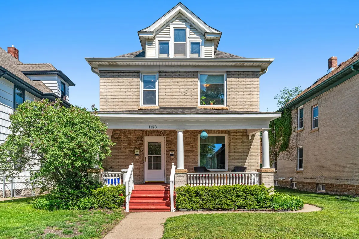1123 5th Street Ne, Minneapolis, MN 55413 - #1