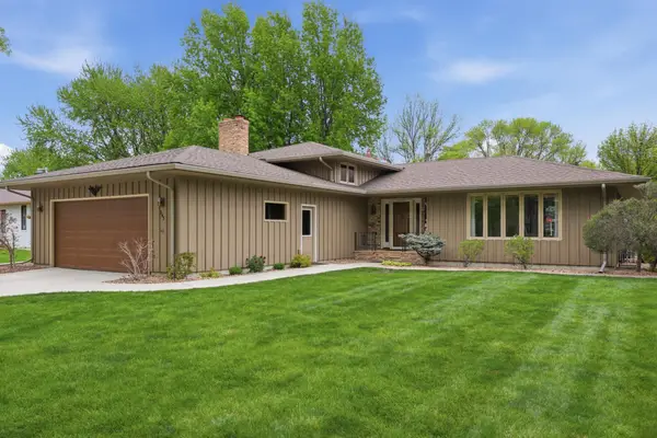 3651 Fairway Road N, Fargo, ND 58102